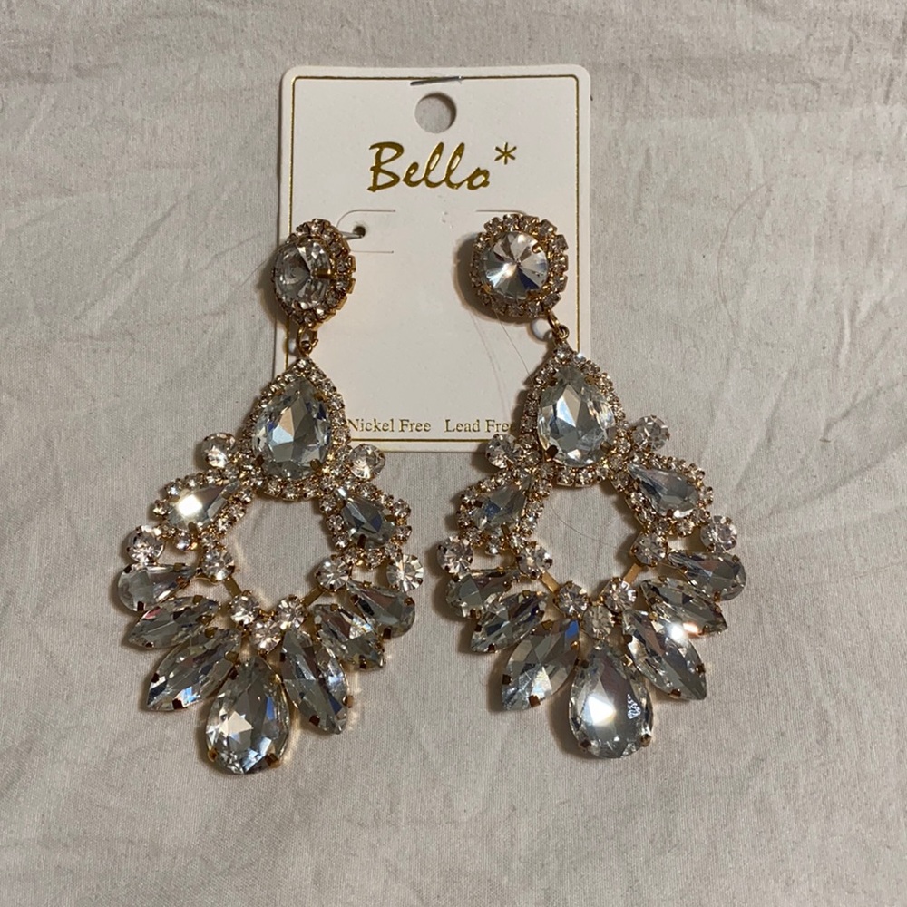 Bella Formal earrings